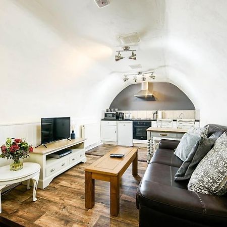 Unique 1 Bedroom Apartment-Bath Dış mekan fotoğraf