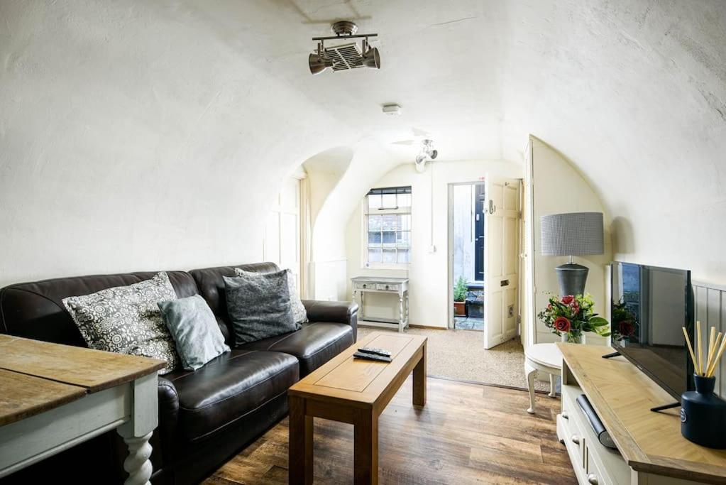 Unique 1 Bedroom Apartment-Bath Dış mekan fotoğraf