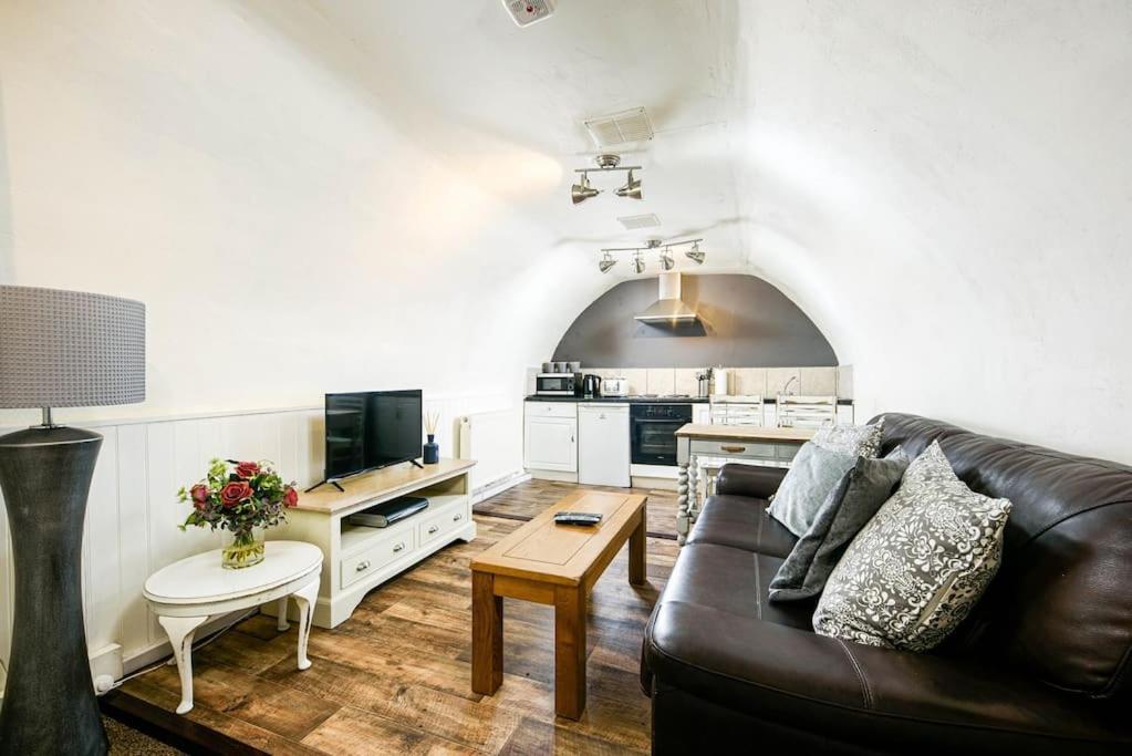 Unique 1 Bedroom Apartment-Bath Dış mekan fotoğraf